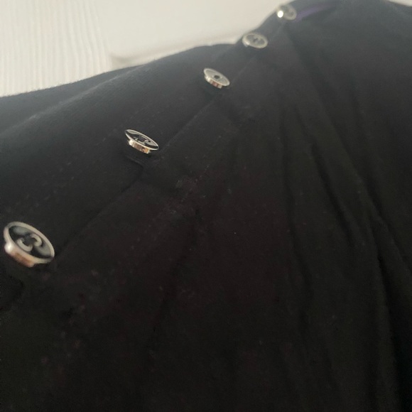 Women’s short sleeve tunic by Cable and Gauge - Picture 2 of 5